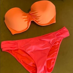 Victoria’s Secret bikini